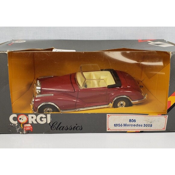 Corgi 806 Classics 1956 Mercedes 300S 1:43 Scale Die Cast Car - Picture 2 of 13